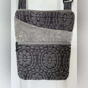 Crossbody Bohemian Floral Bag with Zipper Pockets